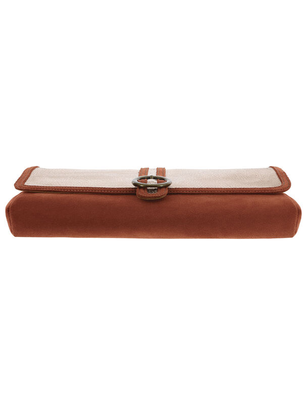 Seight Clutch Rust Bottom View